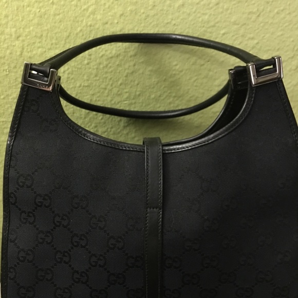 SOLD.     Gucci Small bag autentic - Picture 5 of 6
